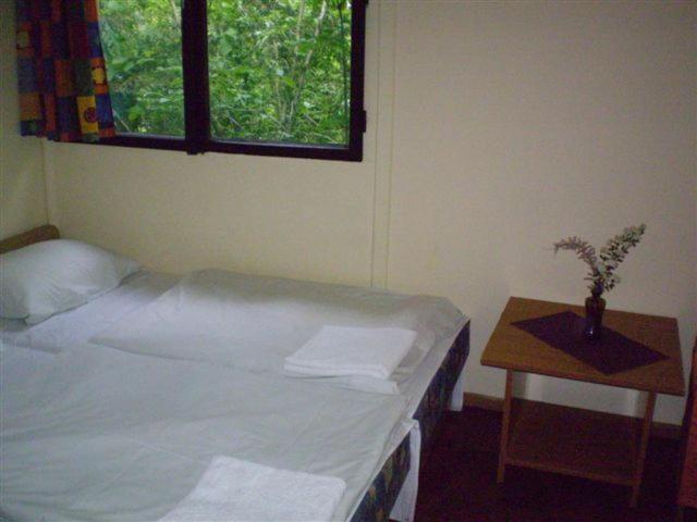 Bed and Breakfast Vadregeny Panzio Esztergom Zimmer foto